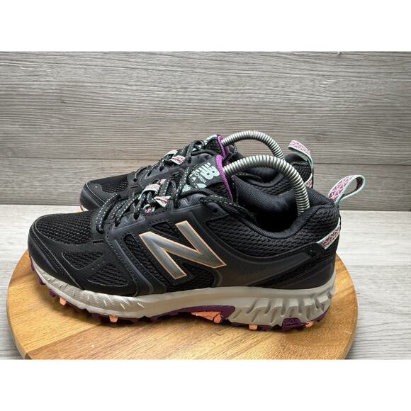 New Balance 412v3 Womens Trail Athletic Running Shoes Black Size 8 - Picture 2 of 9